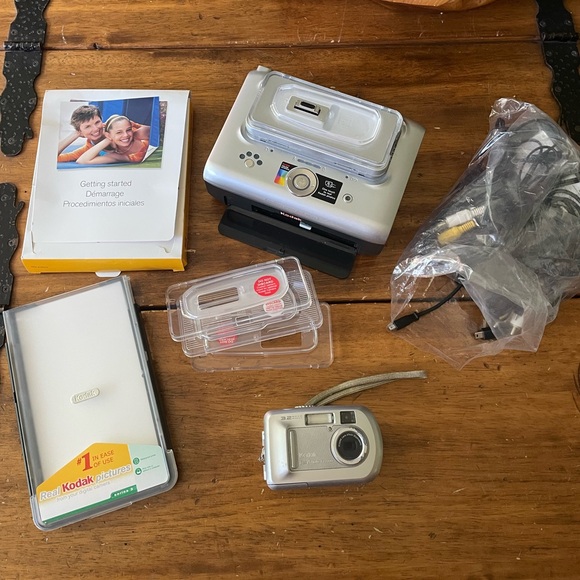 Kodak Easy share M753 Printer Digital Camera 7.0MP casio exilim ex-z100 - Picture 1 of 9